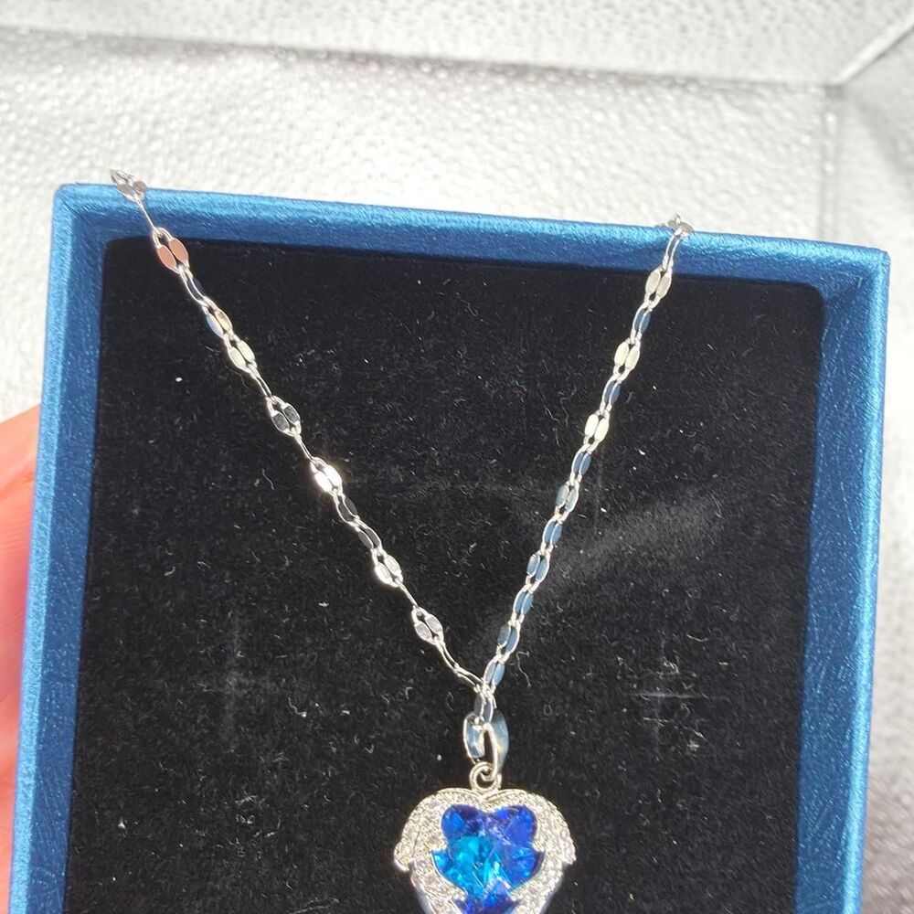 Unbranded Women's Blue and Silver Jewellery